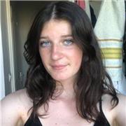 Je donne du soutien scolaire à eux qui en ont besoin et à des motivé pour apprendre